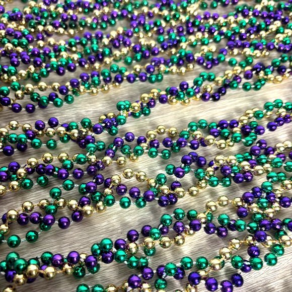 Mardi Gras Twist Bundle Purple Grn Gold Throw Parade Beads NWT - Picture 1 of 3